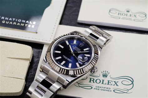 come leggere data stampa garanzia rolex|rolex chronometer guarantee.